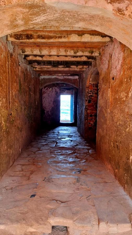 Bed and Breakfast Chez Coumbis Gorée Exterior foto